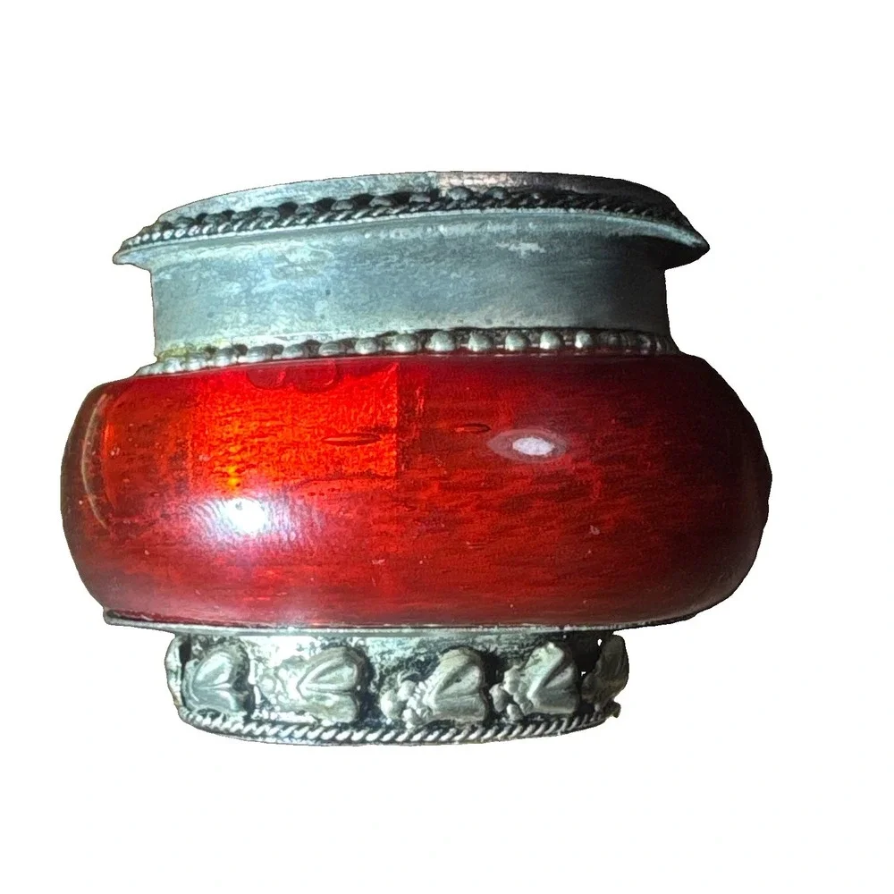 Twos Company vintage red